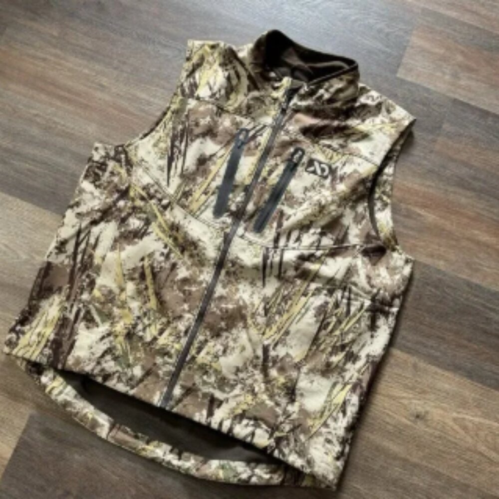 First Lite Catalyst Vest Men's Sz XXL Typha Camo Waterfowl